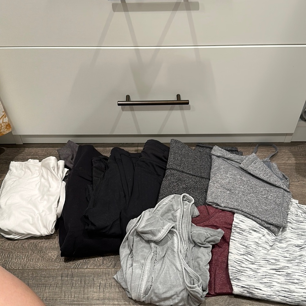 Lot of Lululemon and other brands size small (6ish)